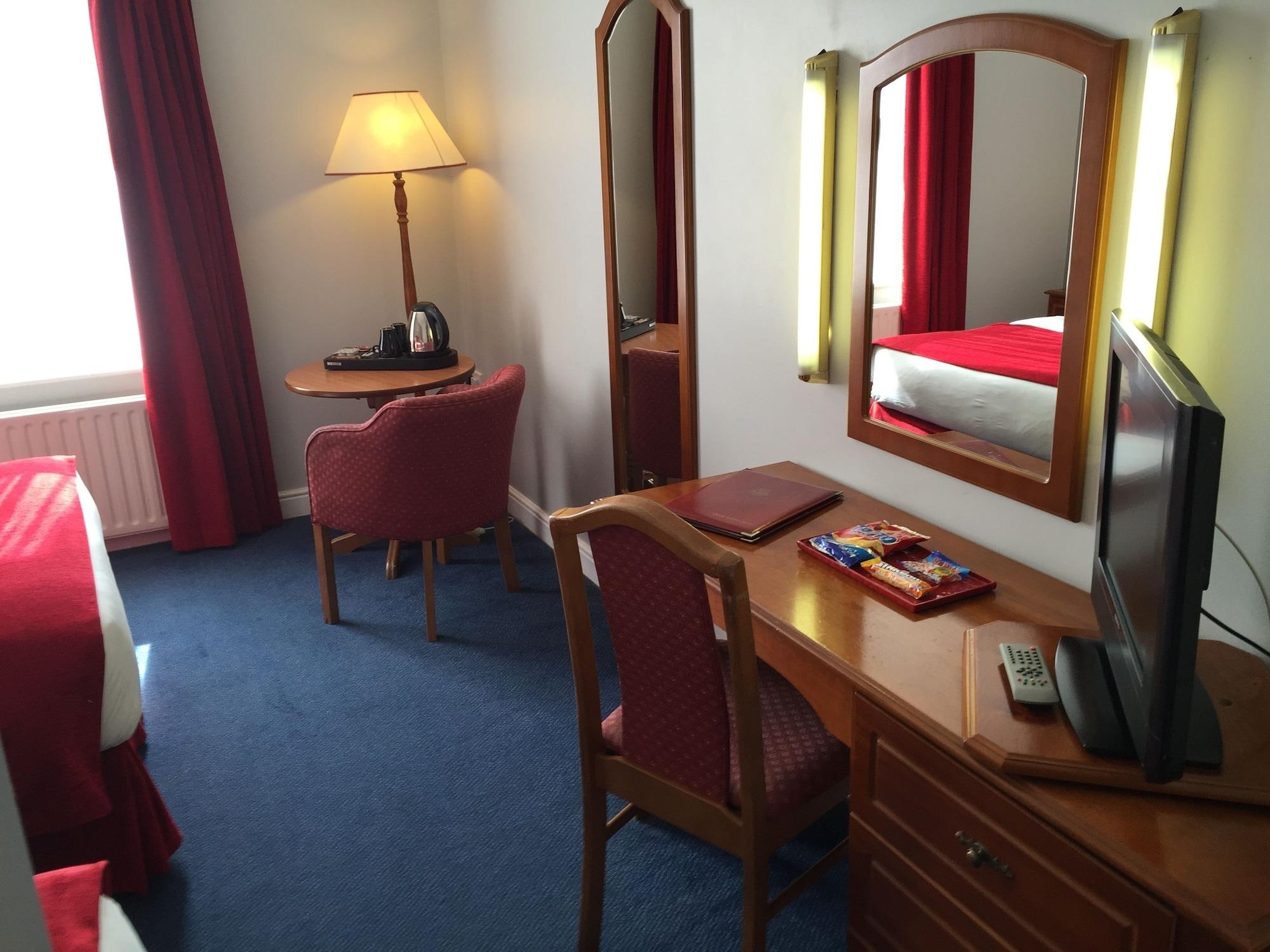 Charleville Lodge Hotel Dublin Eksteriør billede